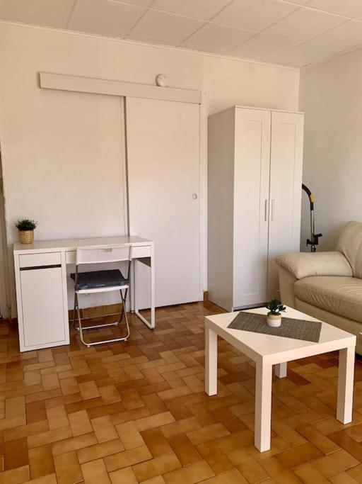 La Garde : Joli Studio Dans Residence Exterior photo