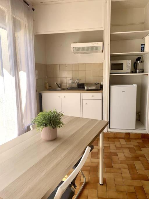 La Garde : Joli Studio Dans Residence Exterior photo
